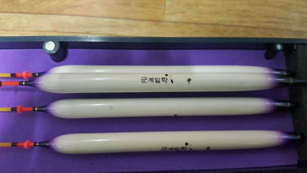 군계일학사월이찌블랙펄각도기팝니다 (중고장터 - 팝니다)