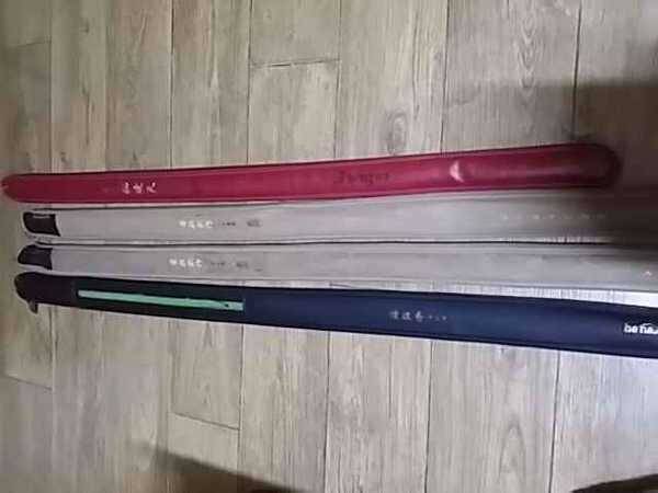 김상고대왕좌대확장판텐트 중층대 낚시대 (중고장터 - 팝니다)