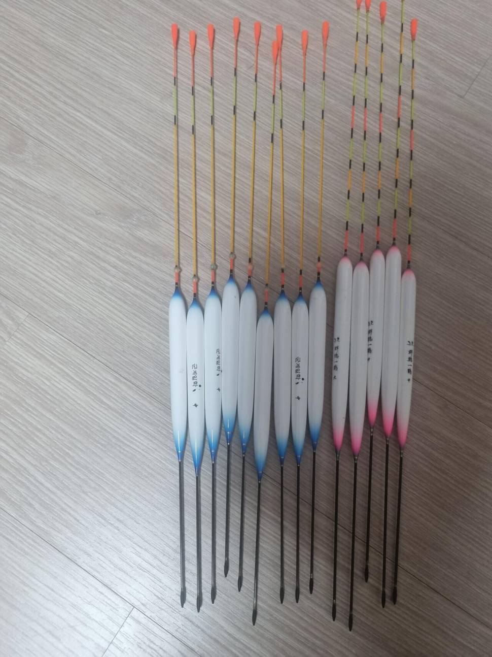 동일전투좌대 초강그랜드클라우드운 낚시대오월이자립발판등 (중고장터 - 팝니다)