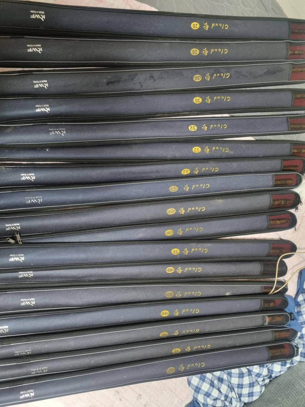 동일전투좌대 초강그랜드클라우드운 낚시대오월이자립발판등 (중고장터 - 팝니다)