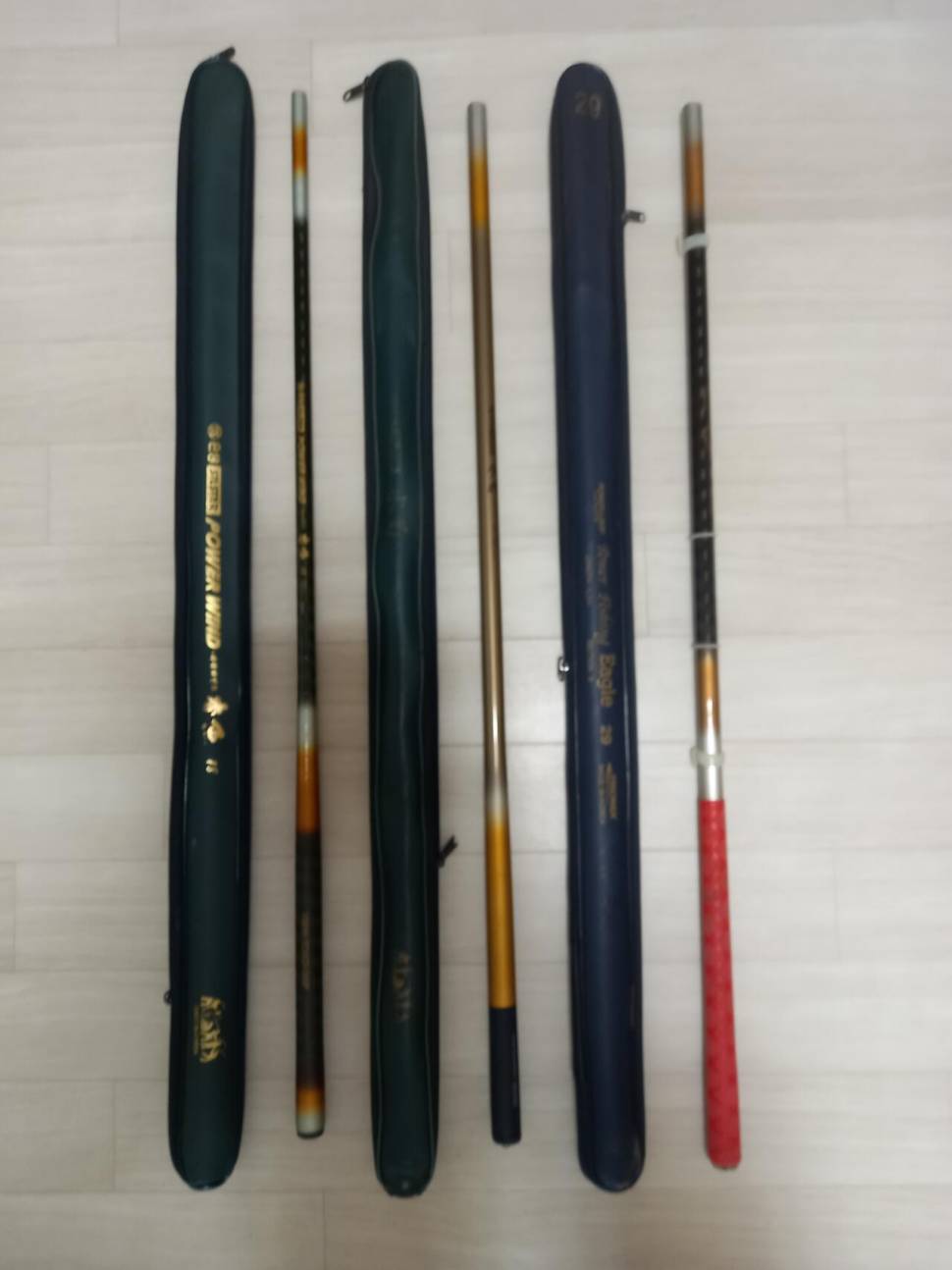 텐트와 민장대 입문대 받침대일부 가격인하 (중고장터 - 팝니다)