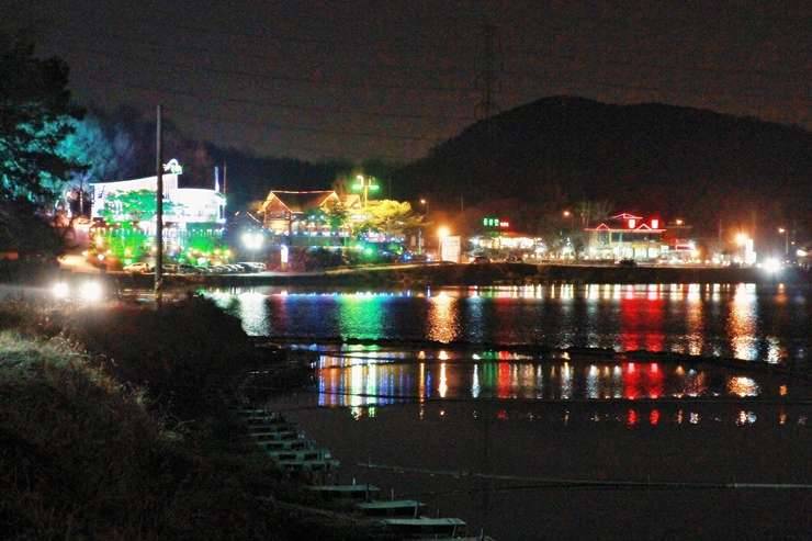 물왕 저수지 야경 (커뮤니티 - 포토갤러리)