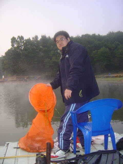 저녁 입질이 좋아 지네요 (유료터정보 - 유료터점주조황)