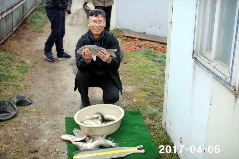 뒤집어진 저수지 (유료터정보 - 유료터점주조황)