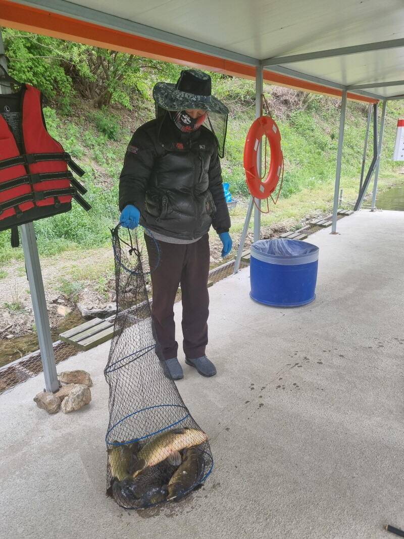 숲 속의 호수 명곡지 입니다 (유료터정보 - 유료터점주조황)