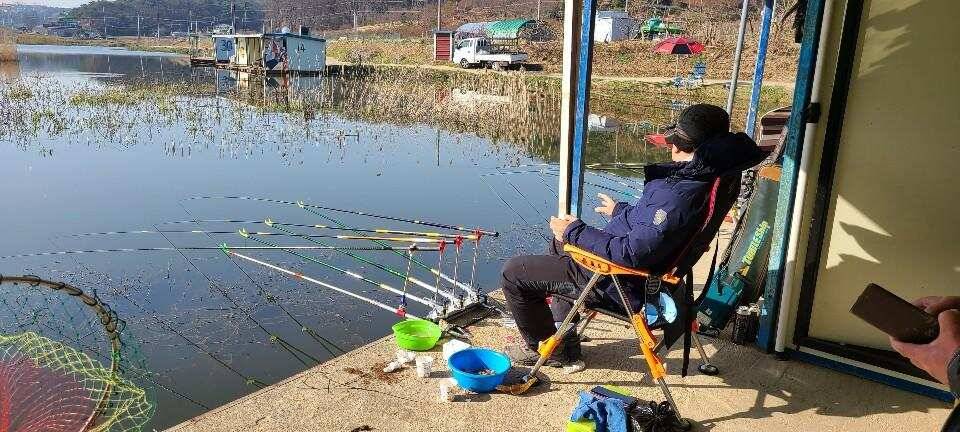 당진 가교리 낚시터 4월 17일 조황입니다 (유료터정보 - 유료터점주조황)