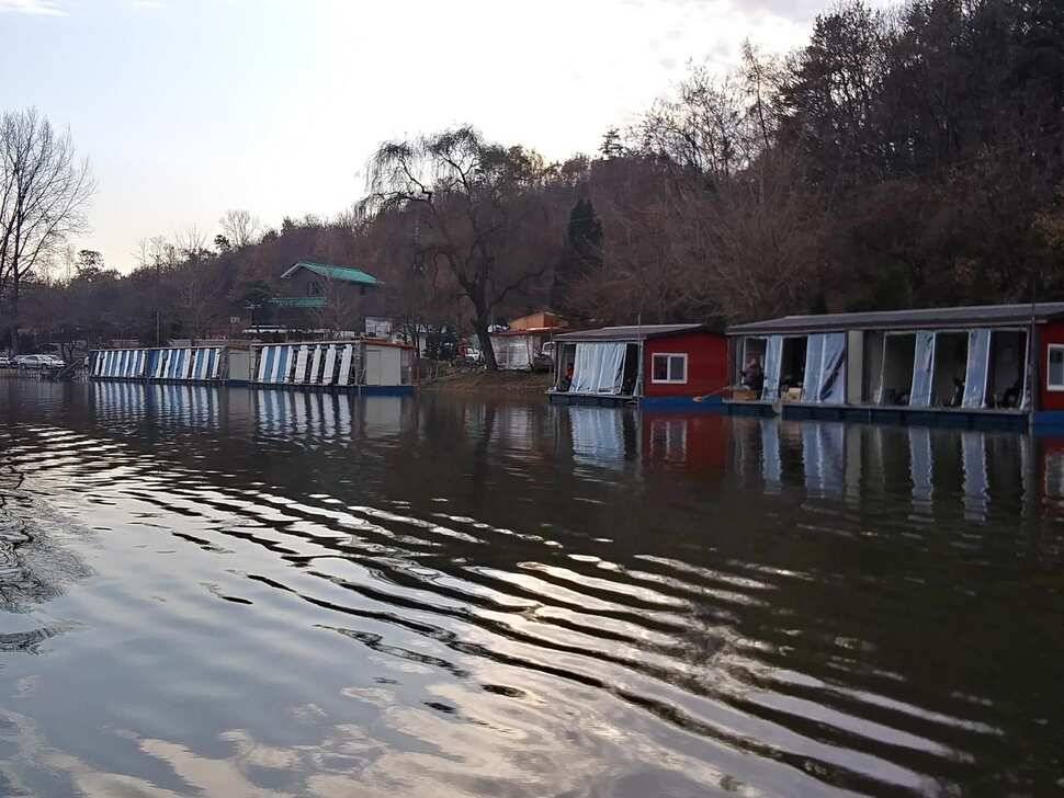 겨울 붕어낚시 수곡낚시터 금일 붕어 방류 안내 및 조황 (유료터정보 - 유료터점주조황)