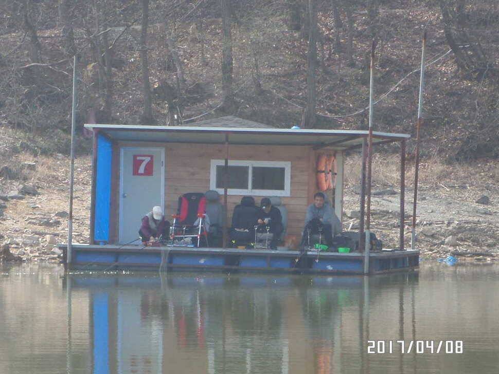 아산 신수지 4월 둘째주말 화보입니다 (유료터정보 - 유료터점주조황)