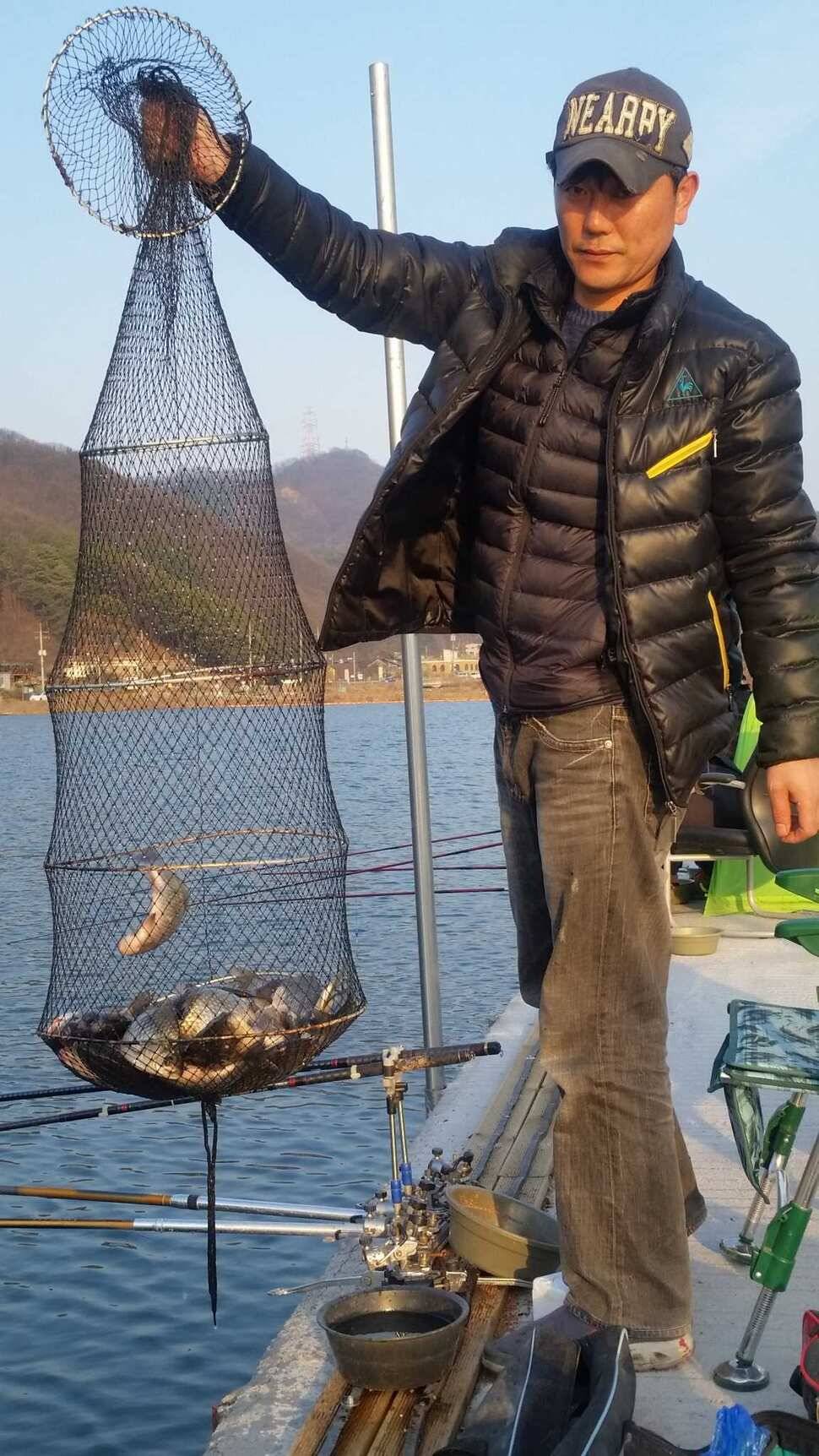 신원낚시터4월4일조황소식 (유료터정보 - 유료터점주조황)