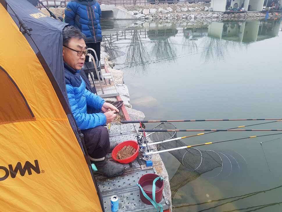 안성 거청낚시터 붕어조황 3 월 25 일 (유료터정보 - 유료터점주조황)