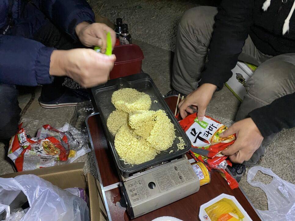 차대고1보 연밭낚시 탱탱한 가을붕어 잡으러 달려갔습니다 (조황조행기 - 화보조행기)