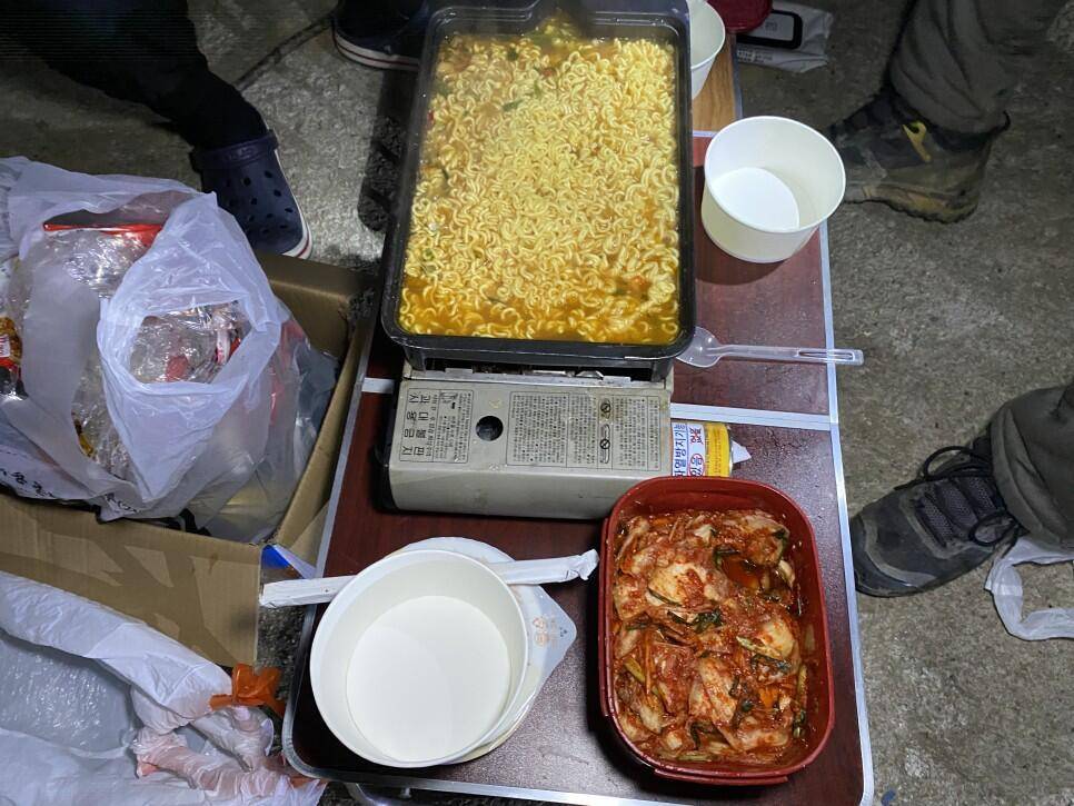 차대고1보 연밭낚시 탱탱한 가을붕어 잡으러 달려갔습니다 (조황조행기 - 화보조행기)
