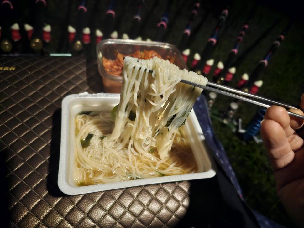 오랜 기대림 끝에 만난 월척붕어 (조황조행기 - 화보조행기)