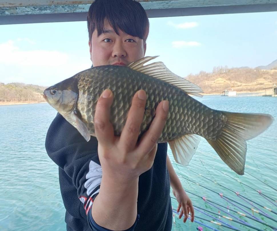 제일허리급 (조황조행기 - 낚시점조황)
