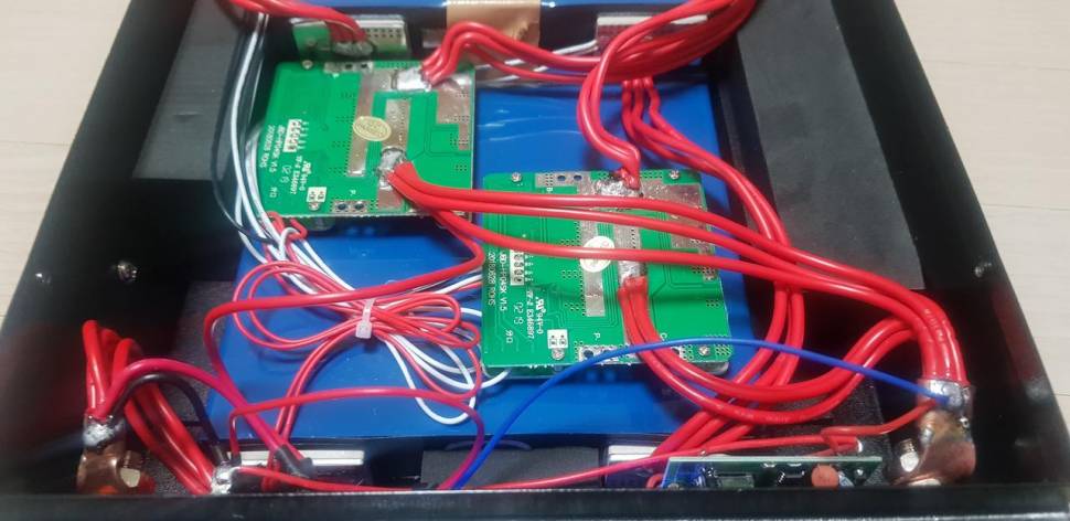 대륙의 파워뱅크 12v140a 구매후기 및 개봉기 (사용기강좌 - 나의낚시장비)