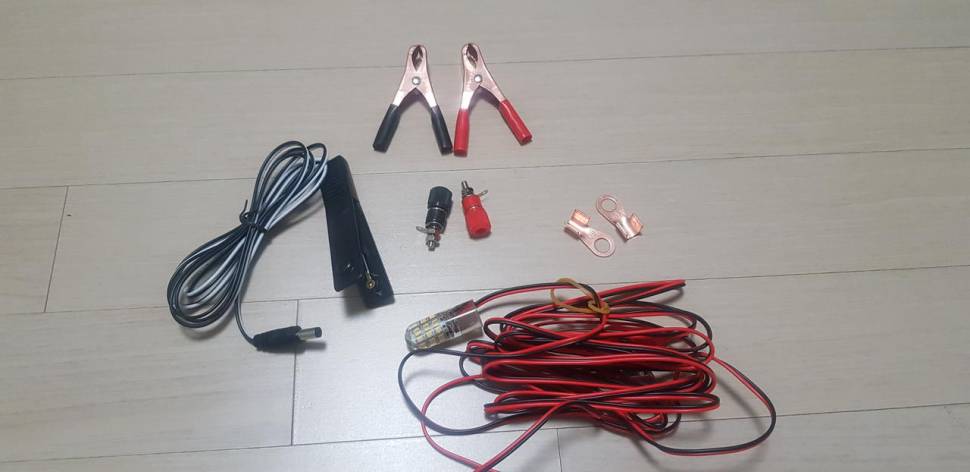 대륙의 파워뱅크 12v140a 구매후기 및 개봉기 (사용기강좌 - 나의낚시장비)