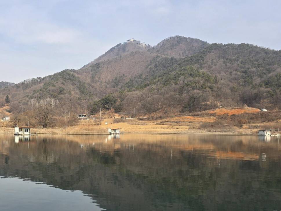 청풍 한버들 낚시터입니다 (조황조행기 - 충주호조황속보)