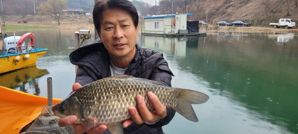 청풍신리낚시터 허리급 조황입니다 (조황조행기 - 충주호조황속보)