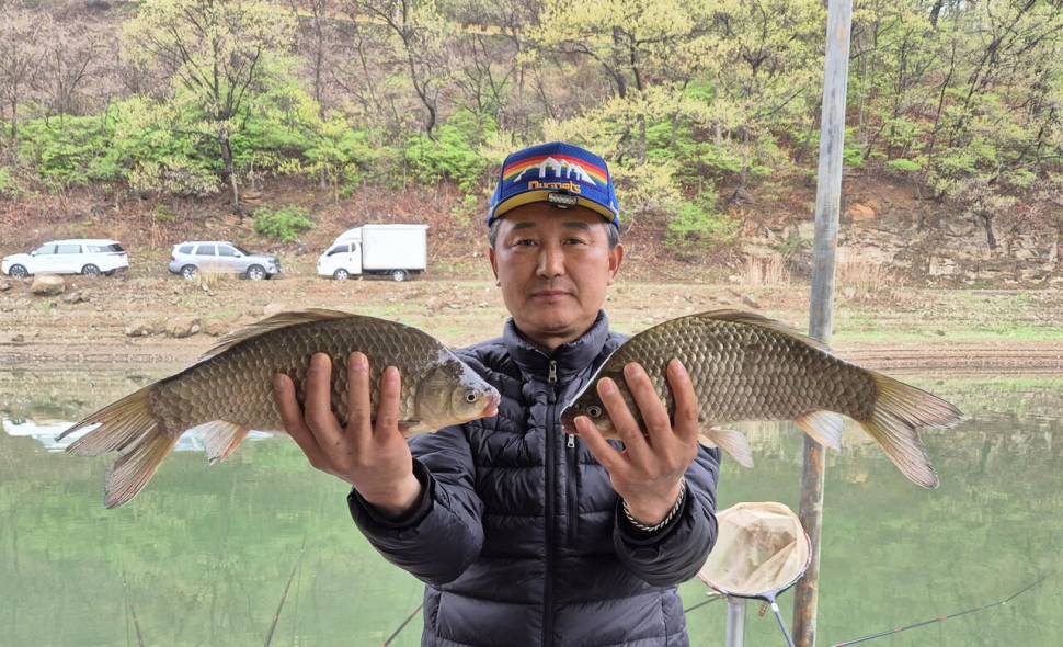 청풍신리낚시터 조황입니다 (조황조행기 - 충주호조황속보)