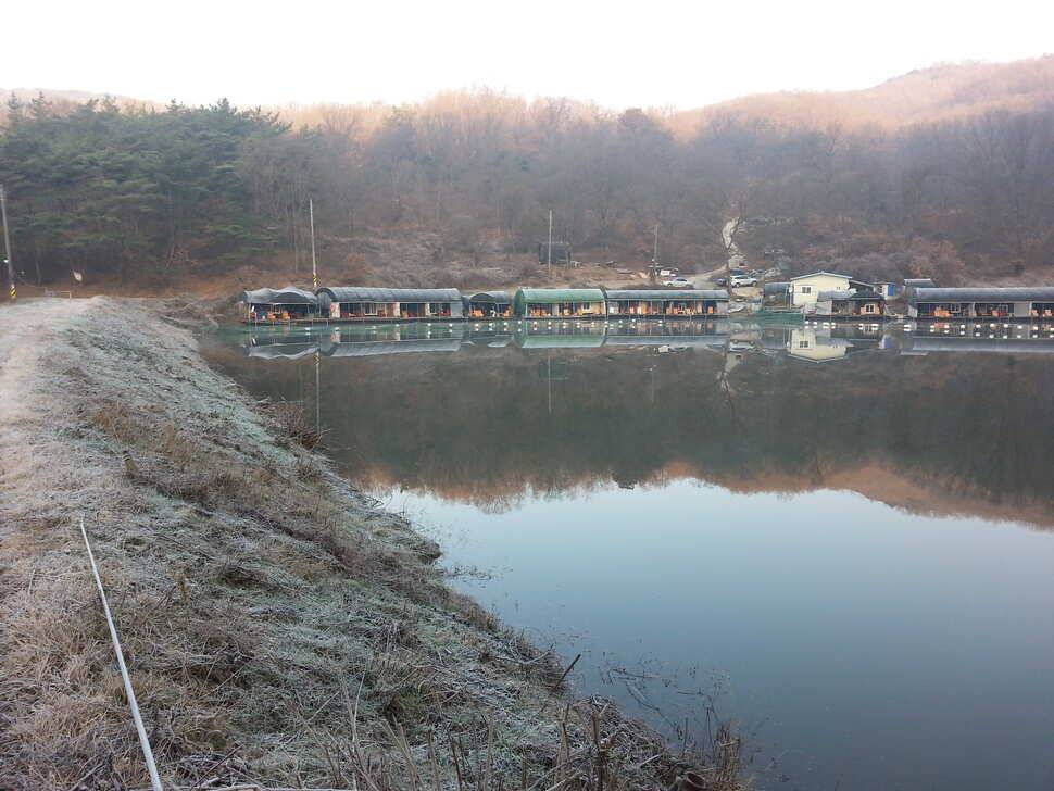 겨울철 구봉지에서 (유료터정보 - 유료터조행기)