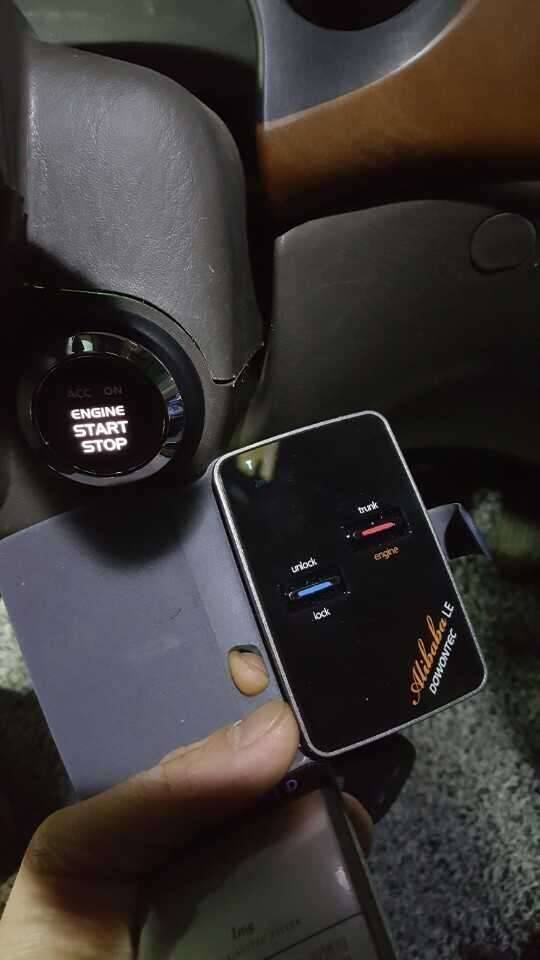 뉴스타렉스4WD GOLD9인승 (중고장터 - 비낚시용품)
