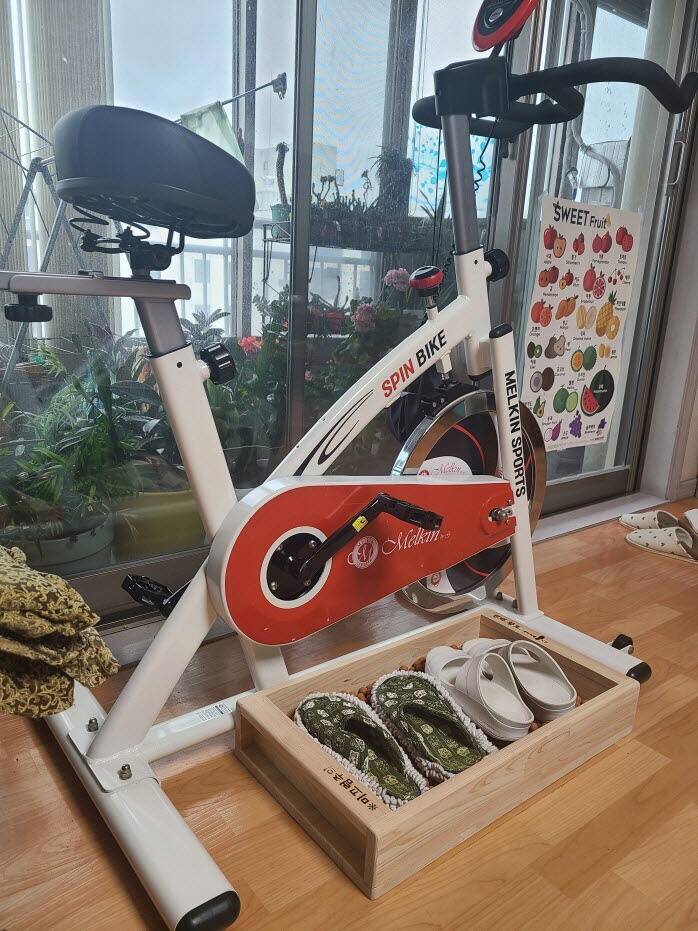 멜킨스포츠 스핀바이커 18kg 를 좌식바이커와 교환 원합니다 (중고장터 - 비낚시용품)