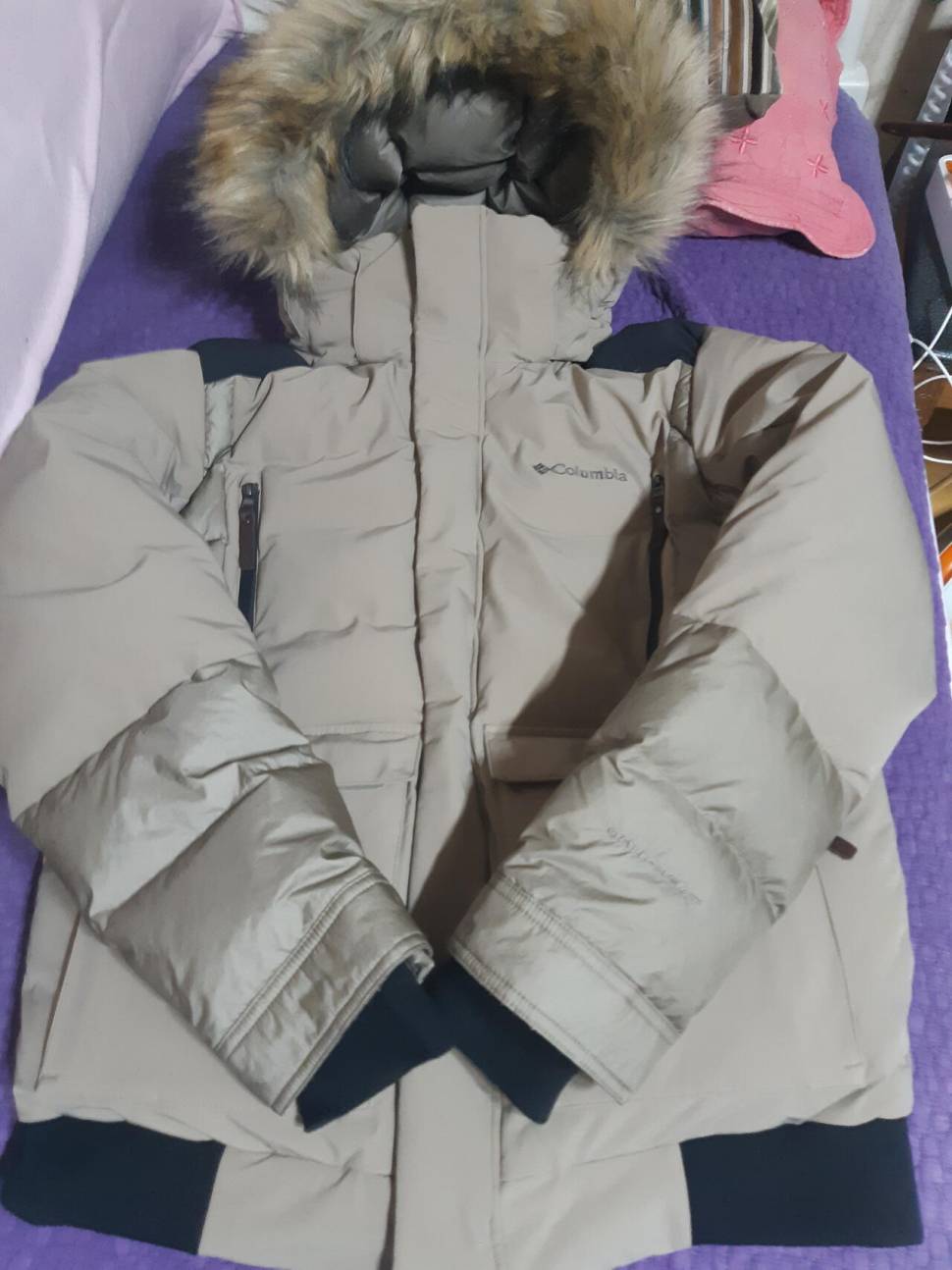 XL 콜롬비아 옴니히트 구스다운 판매합니다 (중고장터 - 비낚시용품)