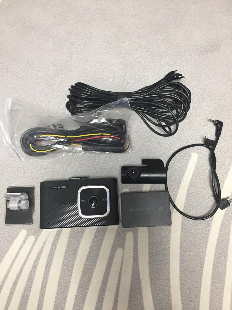 아이나비 Z3000 커넥티드스탠다드 (중고장터 - 비낚시용품)
