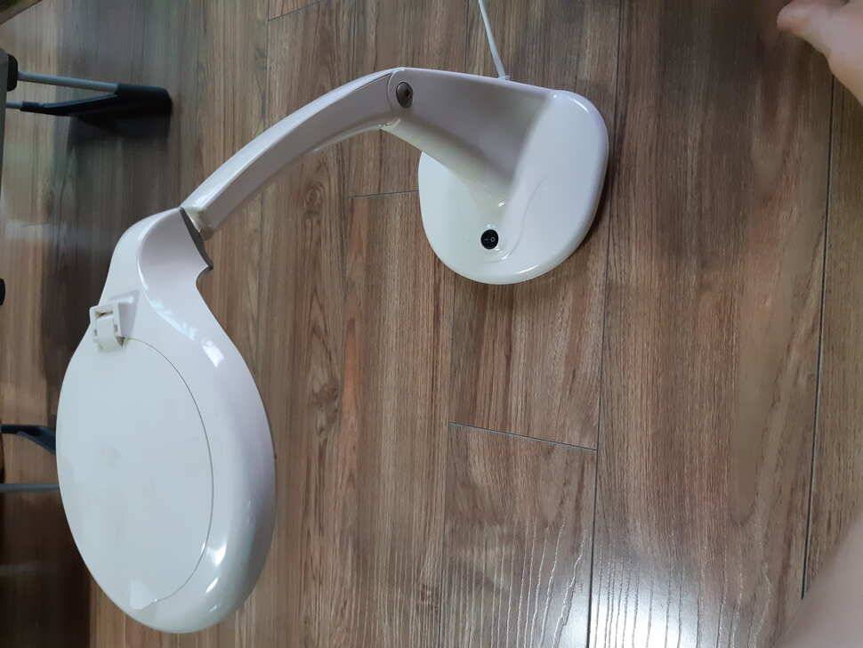 돋보기 겸 LED 램프입니다 (사용기강좌 - 사용기)